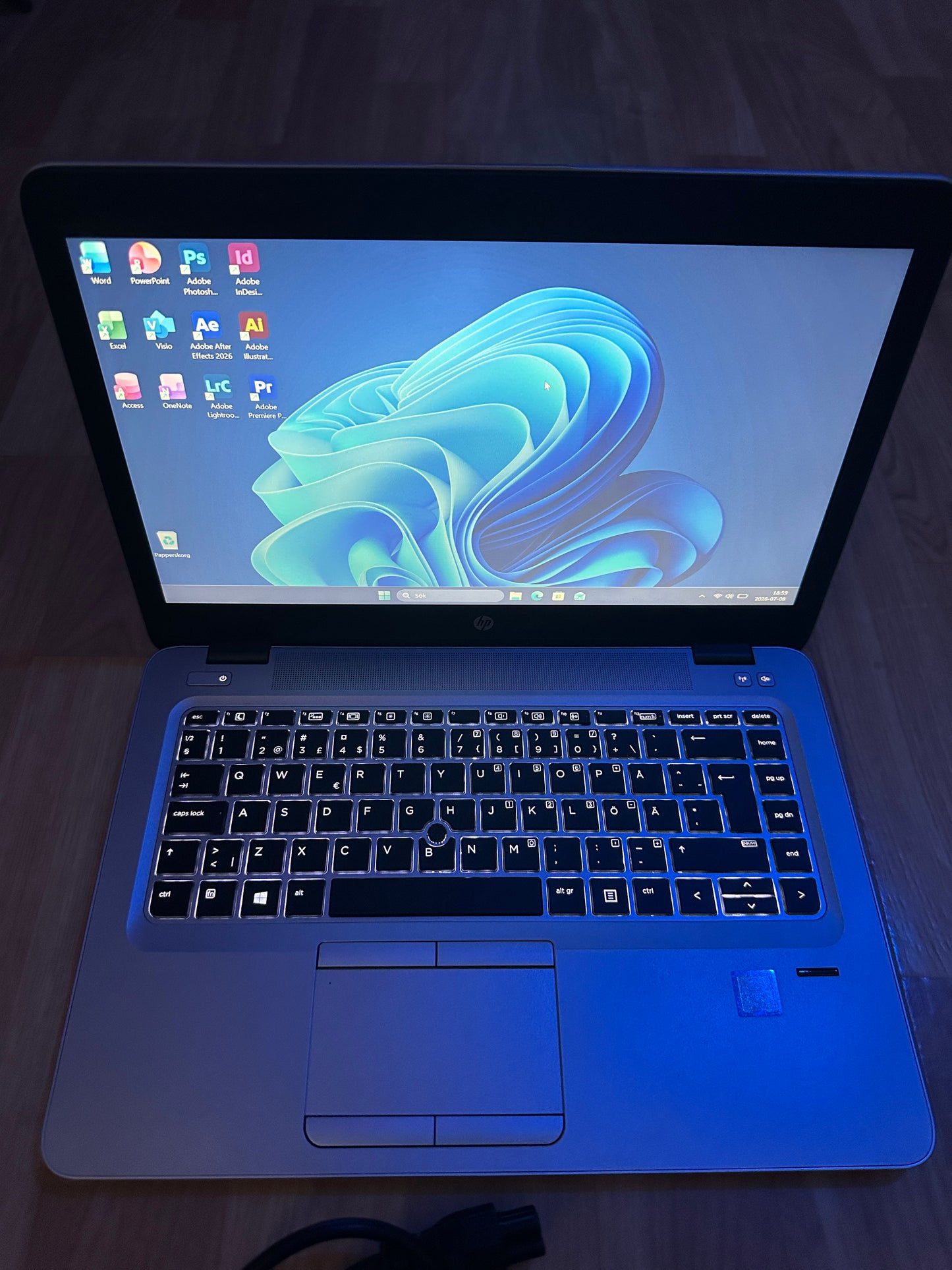 HP EliteBook 840 G3 | Windows 11 Pro | Office ingår | 4G (SIM-stöd)| Nytt batteri