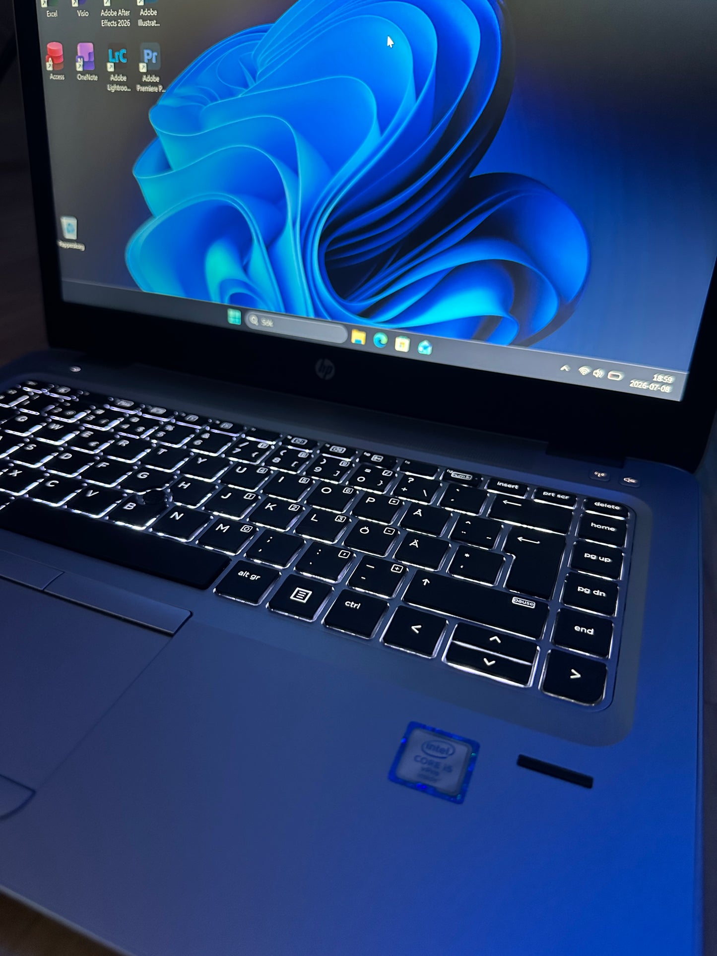 HP EliteBook 840 G3 | Windows 11 Pro | Office ingår | 4G (SIM-stöd)| Nytt batteri